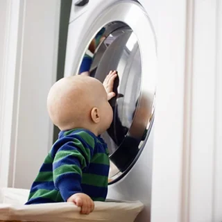 نکات مهم در نگهداری از لباس بچه‌ها